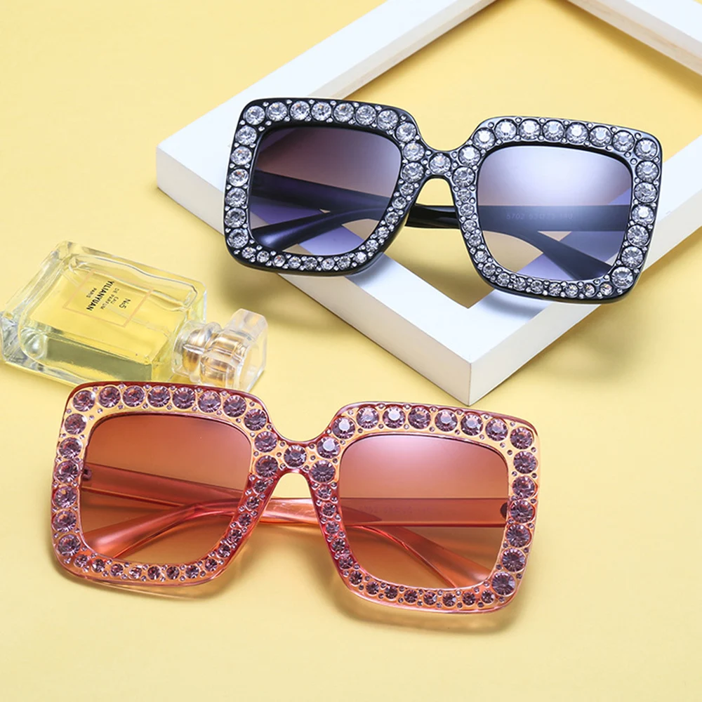 2023 Модни луксозни маркови дизайнерски слънчеви очила голям размер, женски квадратни слънчеви очила с кристали, Vintage слънчеви очила с диаманти, Crystal . ' - ' . 1